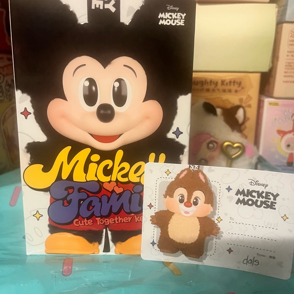 Mickey Mouse POP MART X Disney Mickey and Friends Family Cute Together Dale